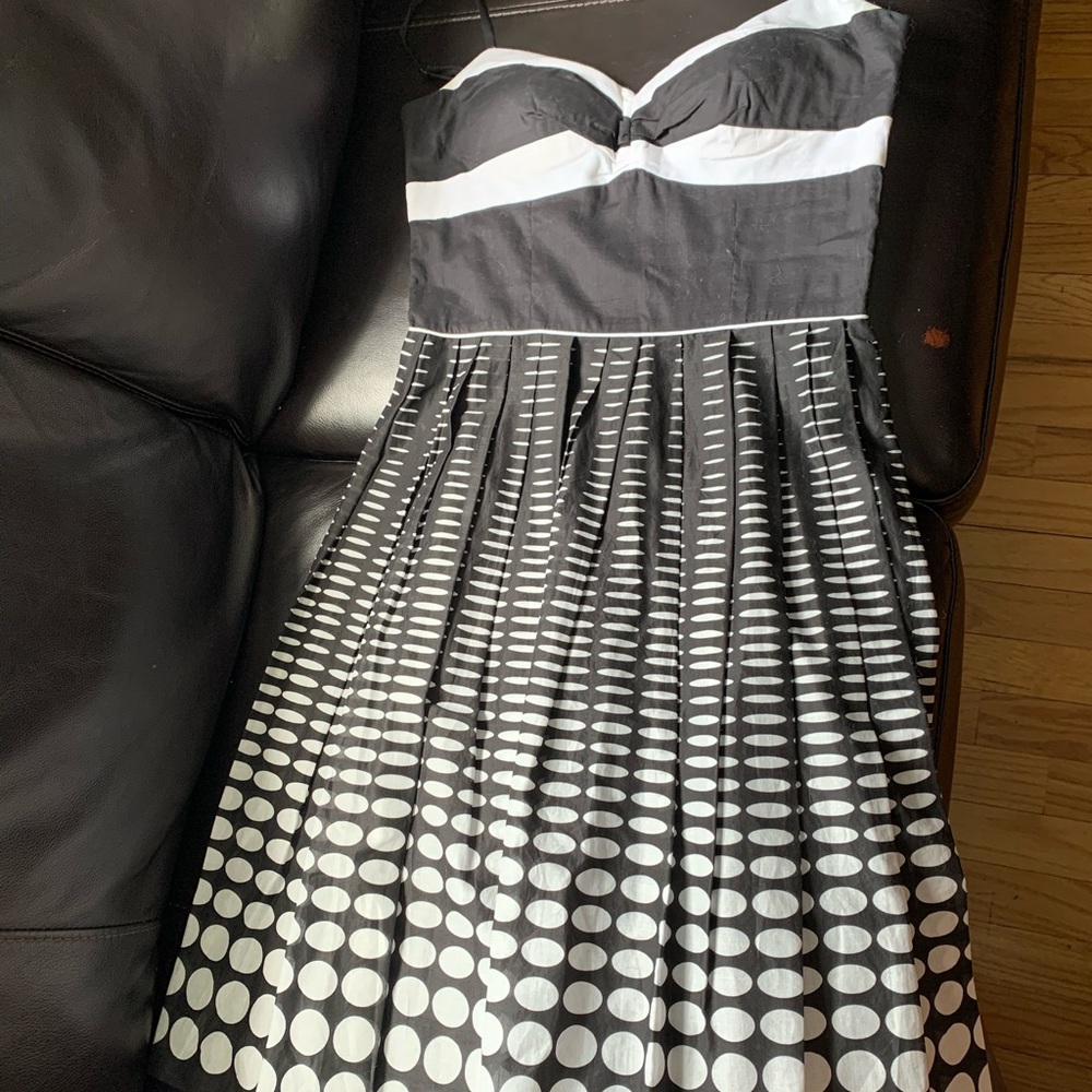 Laundry dress